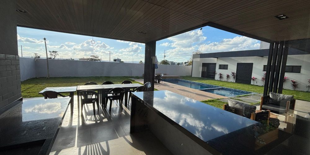 WhatsApp Image 2025-05-19 at 14.02.04 (1)