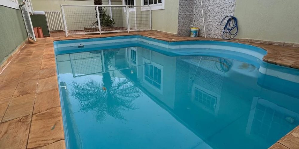 dc27840f-3e84-481b-92ec-39ea376e6087